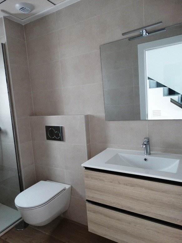 For sale - 3 Bedroom 3 Bathroom Villa in Pilar de La Horadada - pueblo  - Alicante