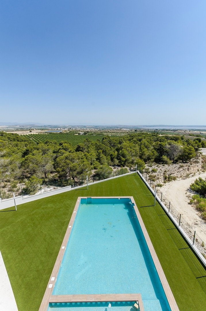 For sale - 3 Bedroom 2 Bathroom Bungalow in San Miguel de Salinas - VistaBella Golf  - Alicante