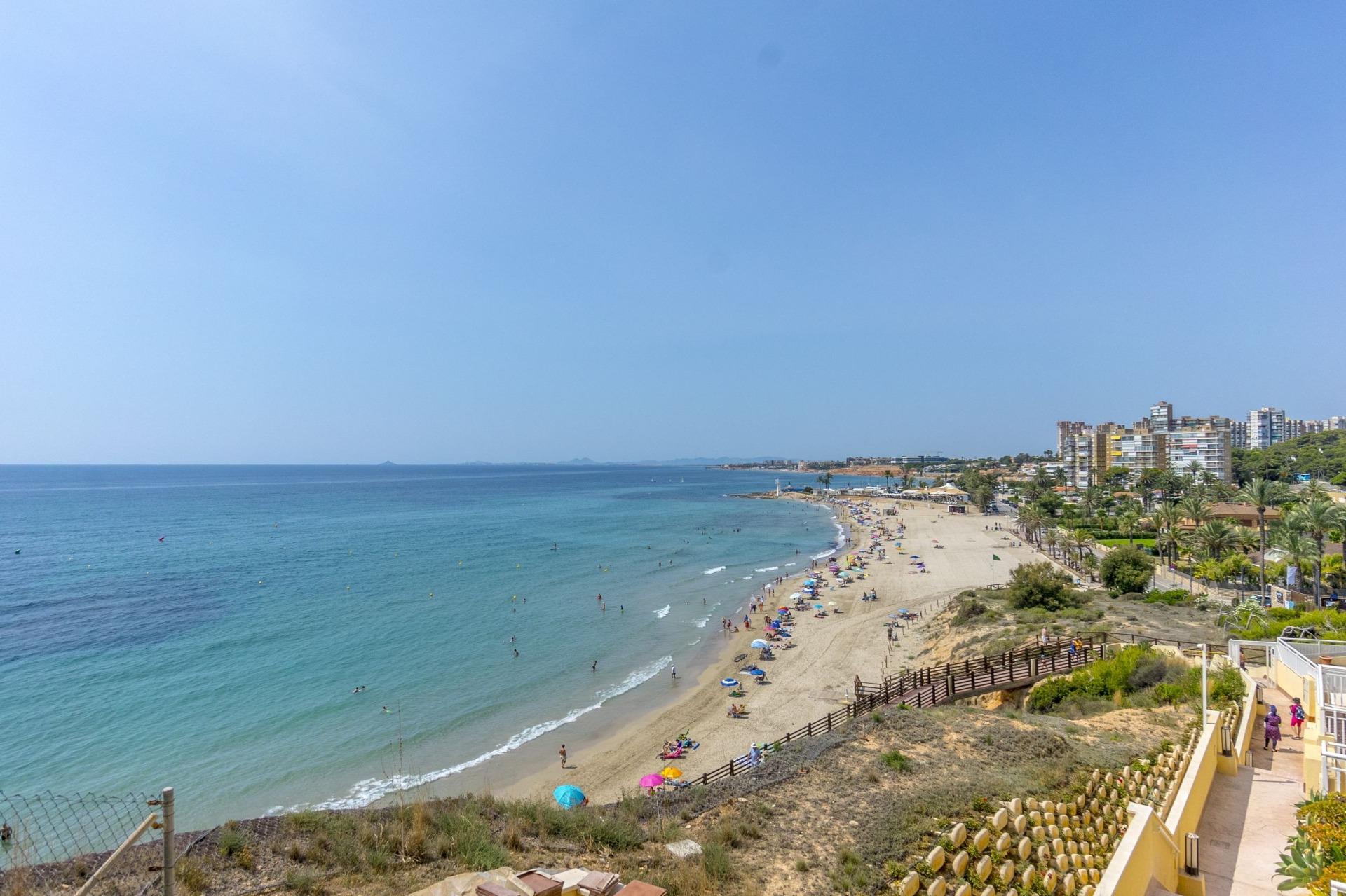 For sale - 3 Bedroom 2 Bathroom Apartment in Cabo Roig - Campoamor  - Alicante