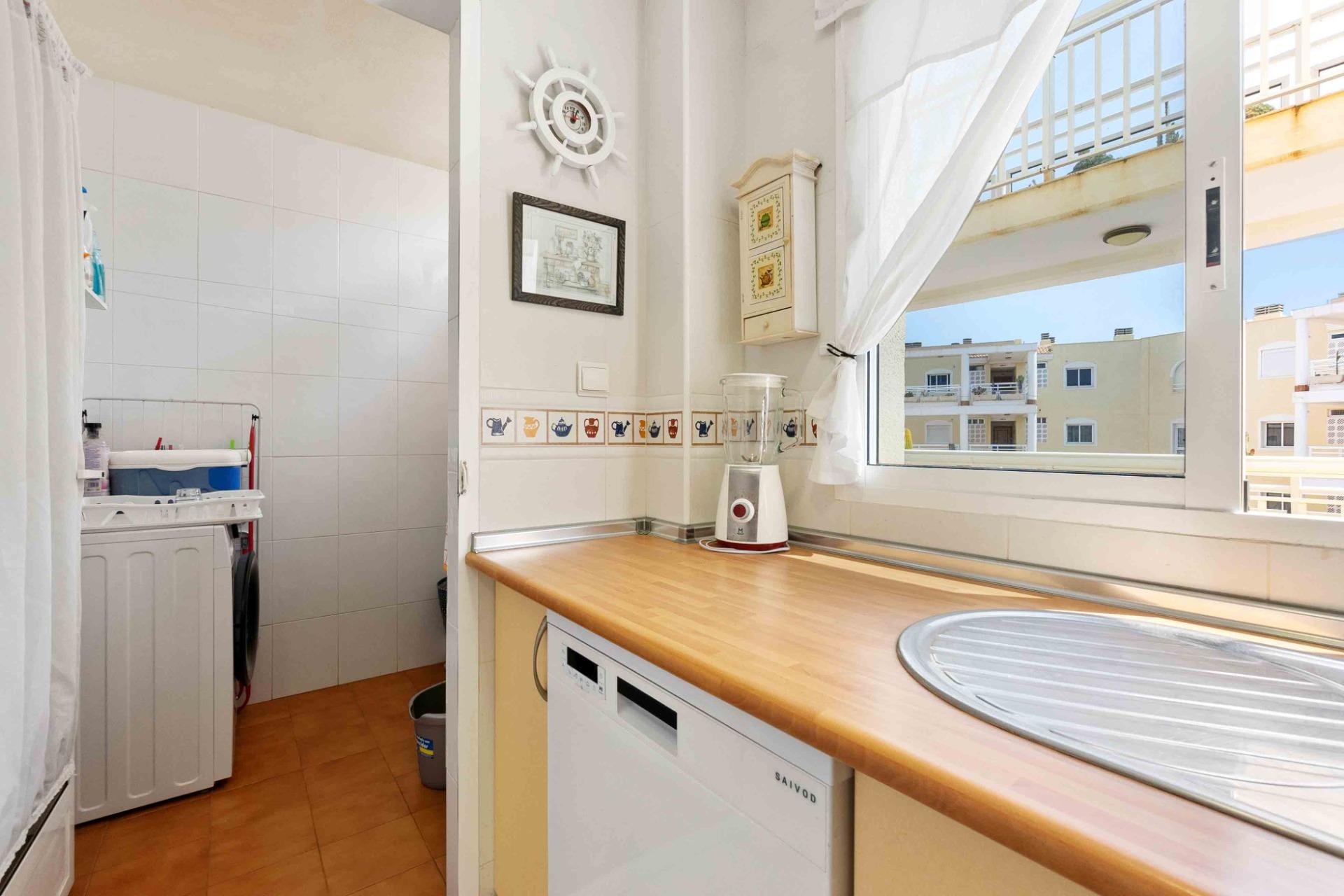 For sale - 3 Bedroom 2 Bathroom Apartment in Cabo Roig - Campoamor  - Alicante