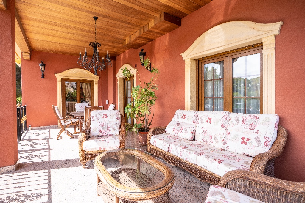 For sale - 7 Bedroom 6 Bathroom Villa in Campoamor - Campoamor  - Alicante