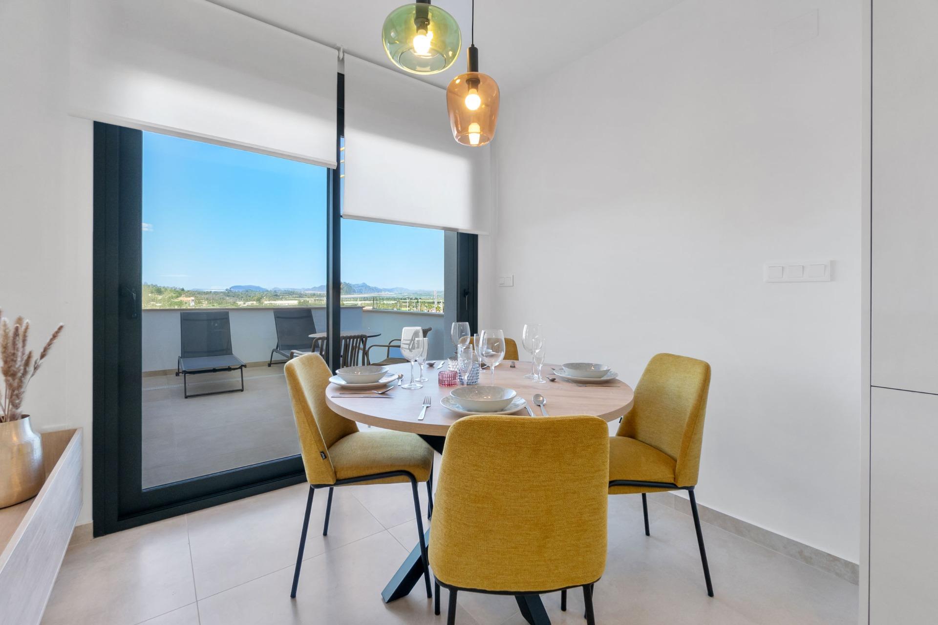 For sale - 2 Bedroom 2 Bathroom Bungalow in Torrevieja - Los Balcones  - Alicante