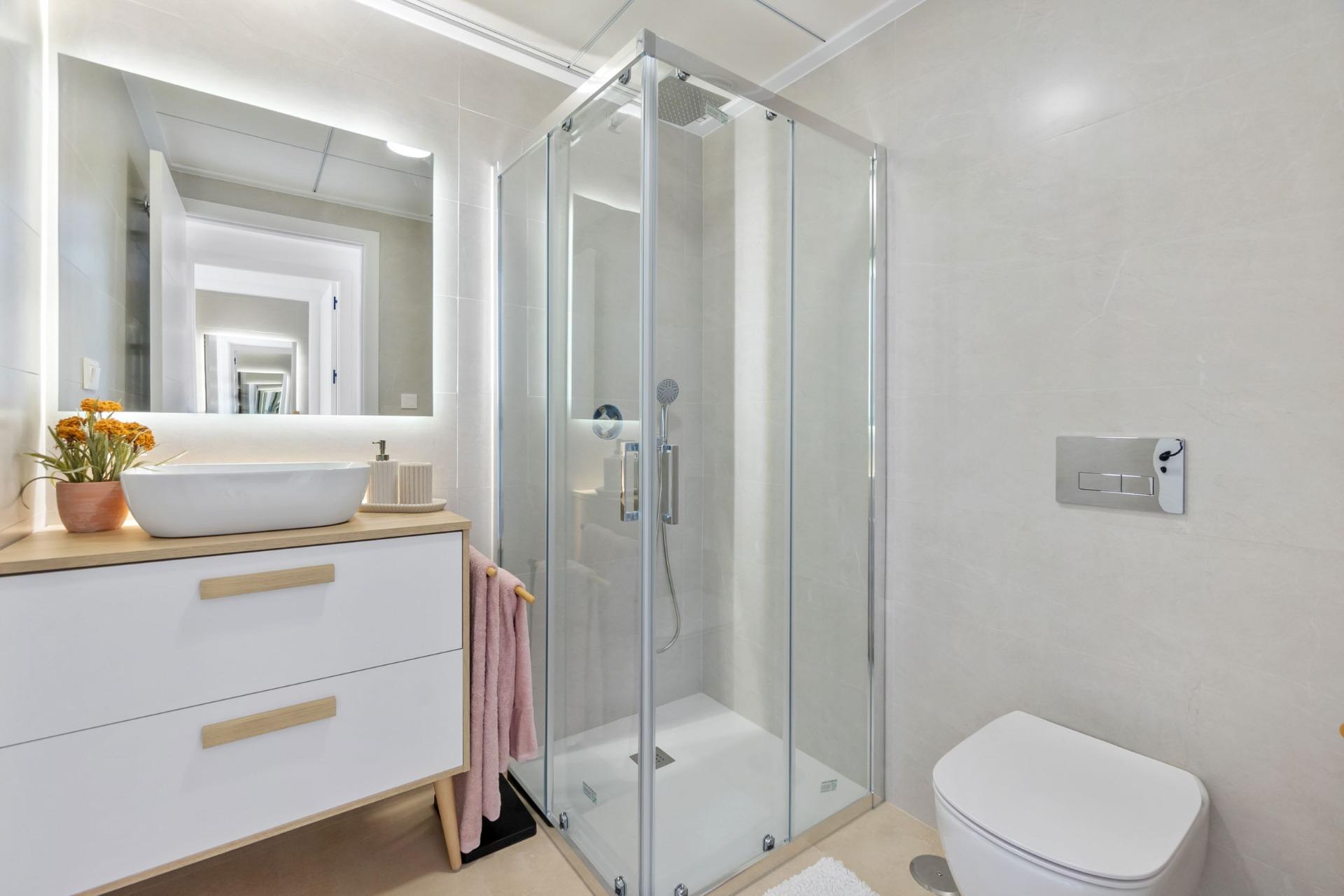 For sale - 2 Bedroom 2 Bathroom Bungalow in Torrevieja - Los Balcones  - Alicante