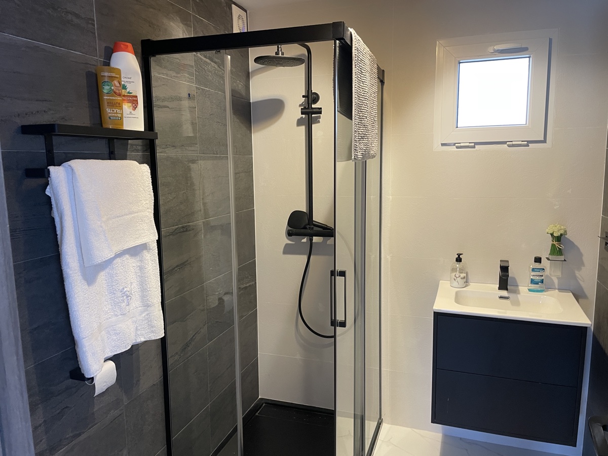 For sale - 4 Bedroom 4 Bathroom Villa in Los Balcones - , Los Balcones, Alicante, Spain - Alicante