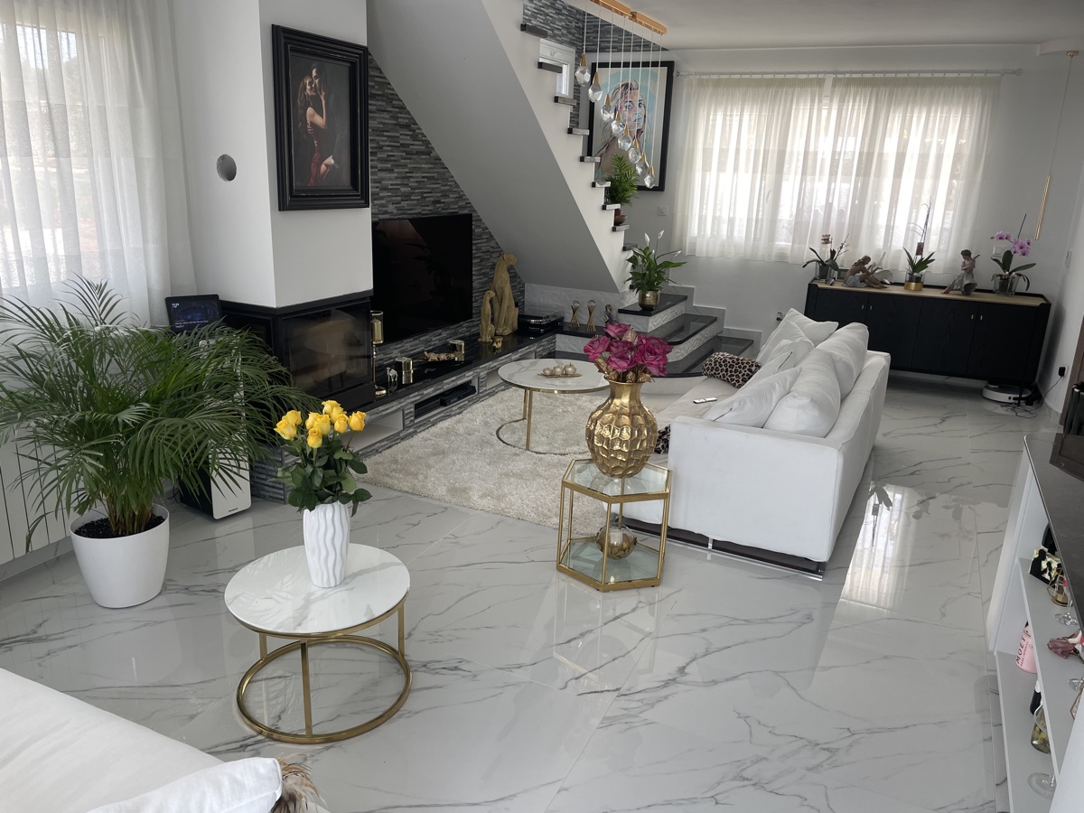 For sale - 4 Bedroom 4 Bathroom Villa in Los Balcones - , Los Balcones, Alicante, Spain - Alicante