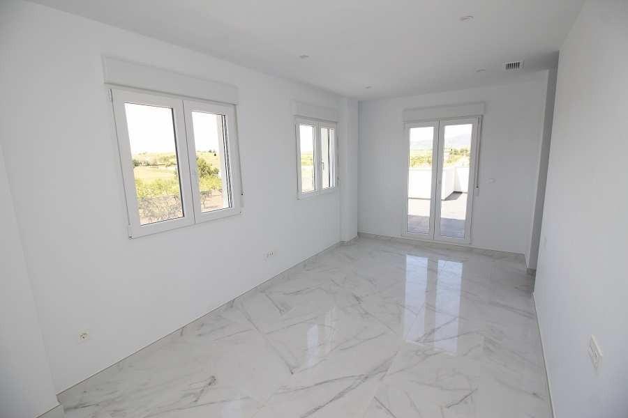 For sale - 4 Bedroom 3 Bathroom Villa in Pinoso - Camino Del Prado  - Alicante