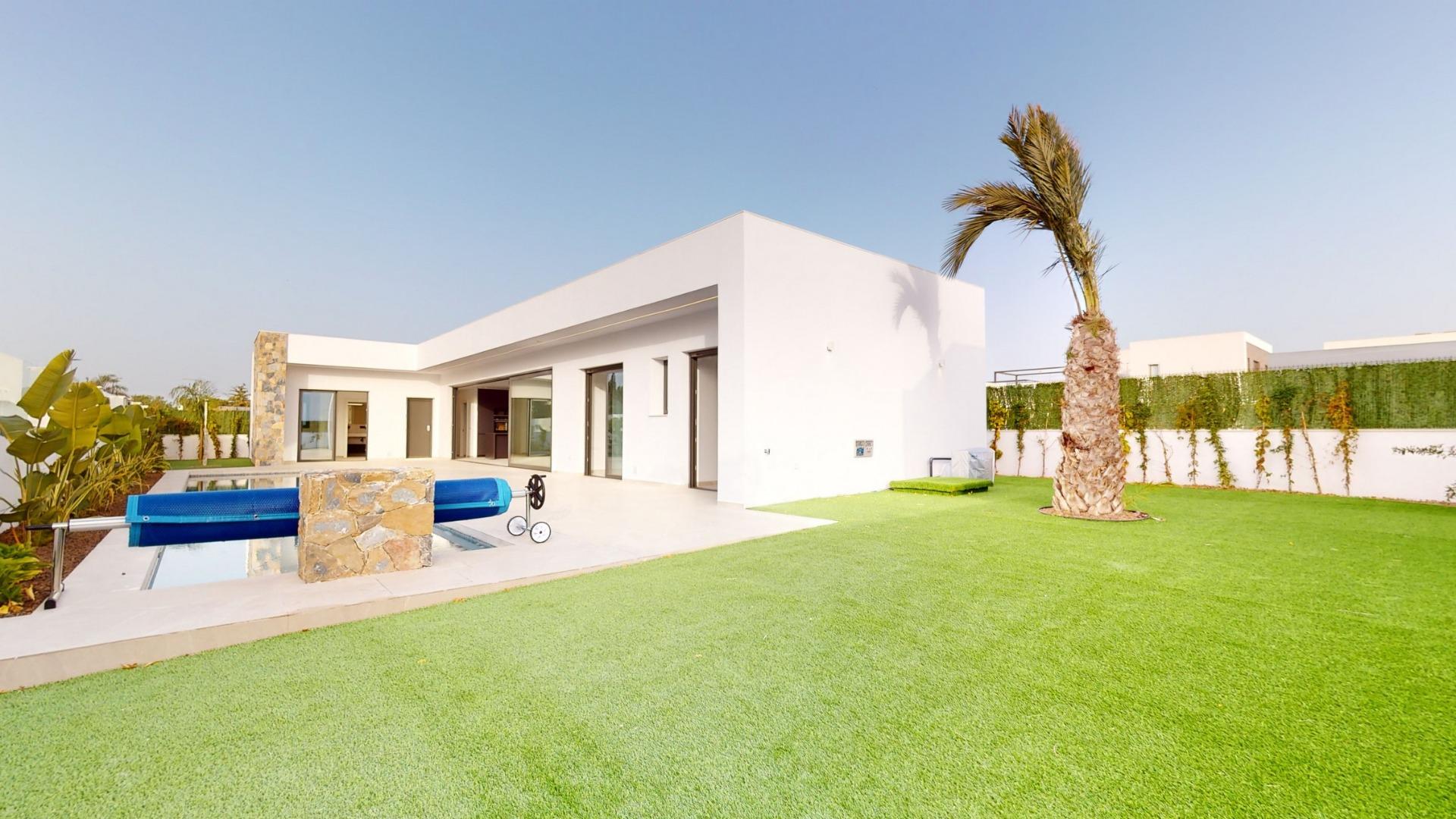 New Build - 3 Bedroom 3 Bathroom Villa in Los Alcazares - Serena Golf  - Murcia