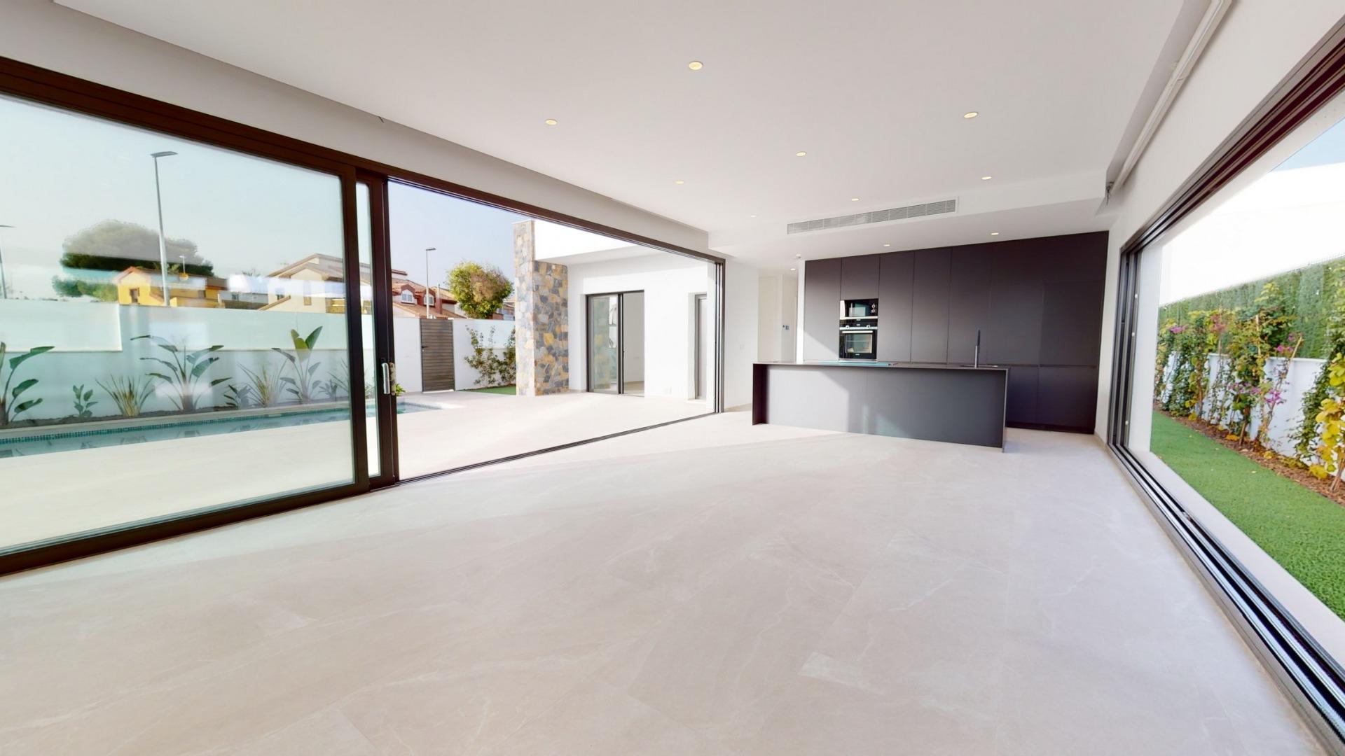 New Build - 3 Bedroom 3 Bathroom Villa in Los Alcazares - Serena Golf  - Murcia