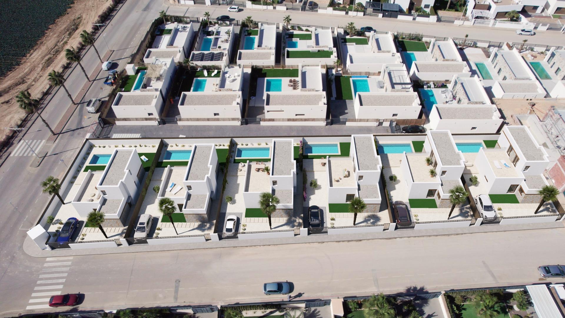 For sale - 3 Bedroom 2 Bathroom Villa in Algorfa - La Finca Golf  - Alicante