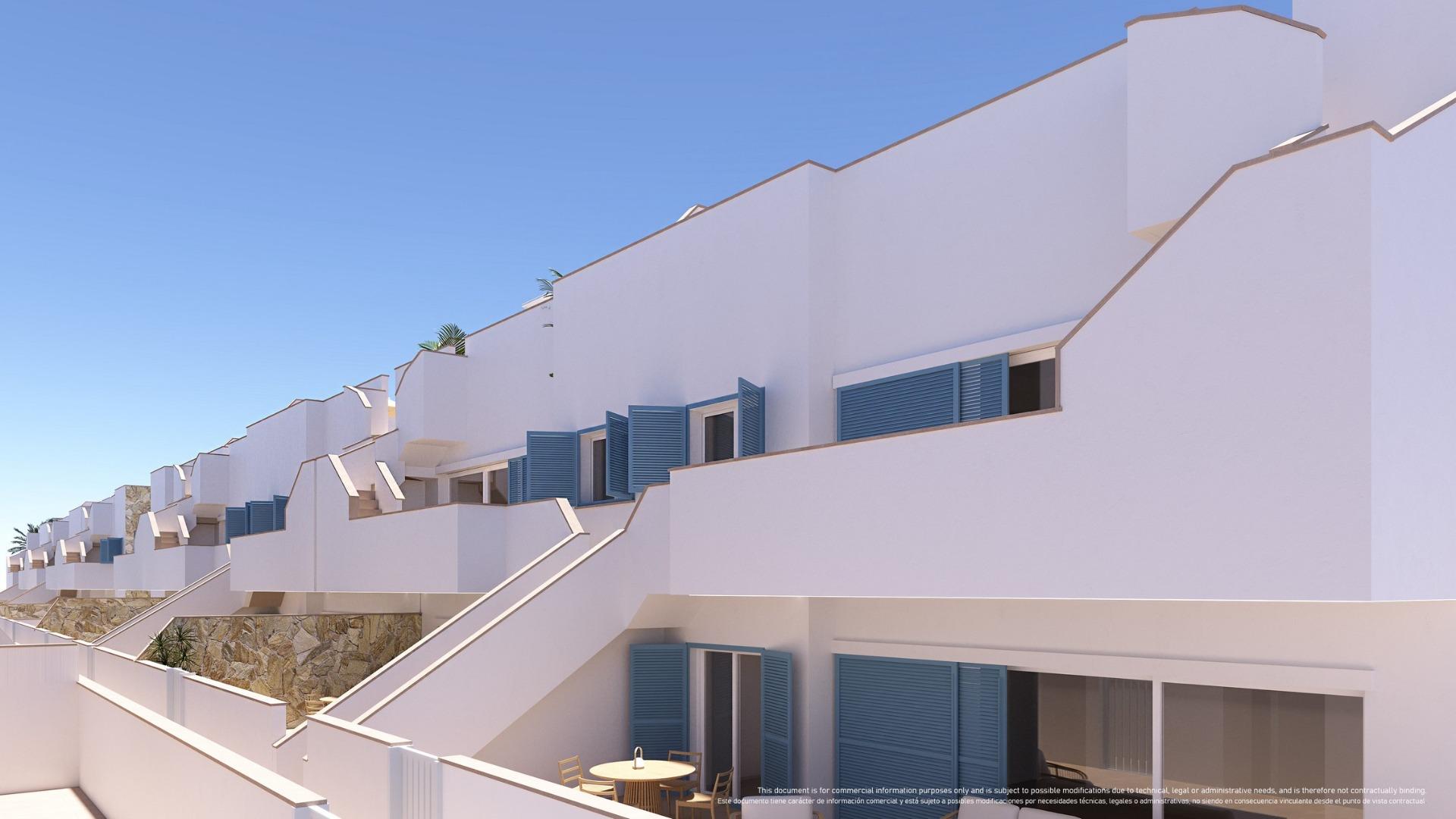 For sale - 3 Bedroom 2 Bathroom Bungalow in Pilar de La Horadada - Torre De La Horadada  - Alicante