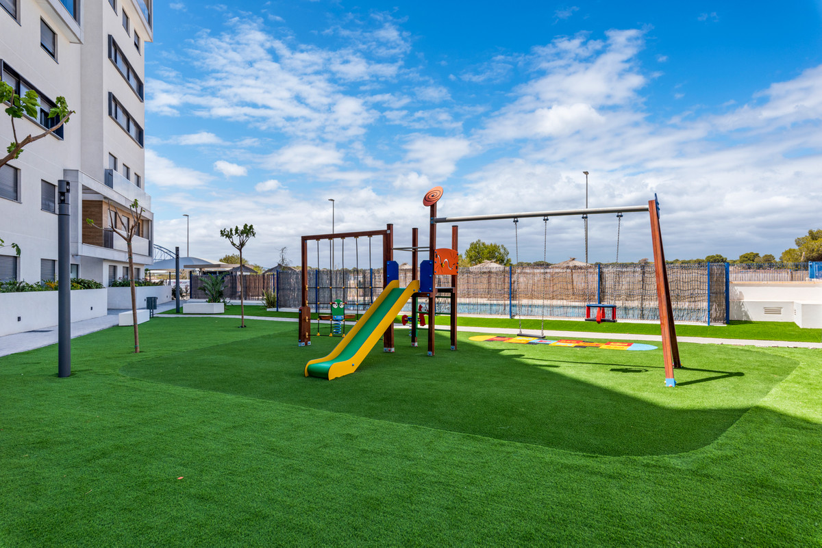 New Build - Key Ready - 2 Bedroom 2 Bathroom Apartment Middle Floor in Campoamor - , Campoamor, Alicante, Spain - Alicante