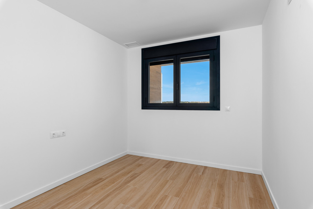 New Build - Key Ready - 2 Bedroom 2 Bathroom Apartment Middle Floor in Campoamor - , Campoamor, Alicante, Spain - Alicante