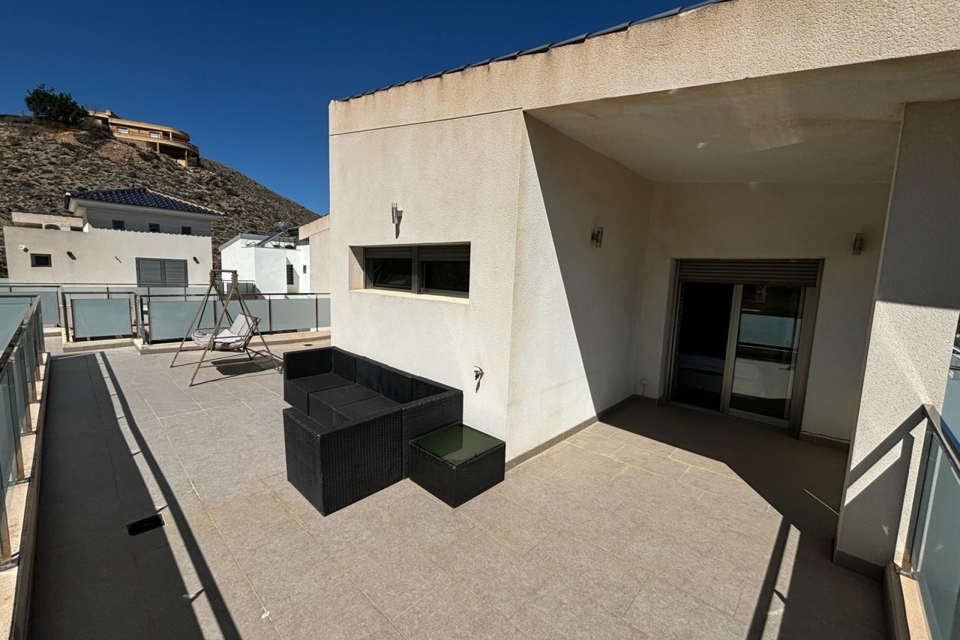 For sale - 3 Bedroom 4 Bathroom Detached House / Villa in Cox - Cox  - Alicante