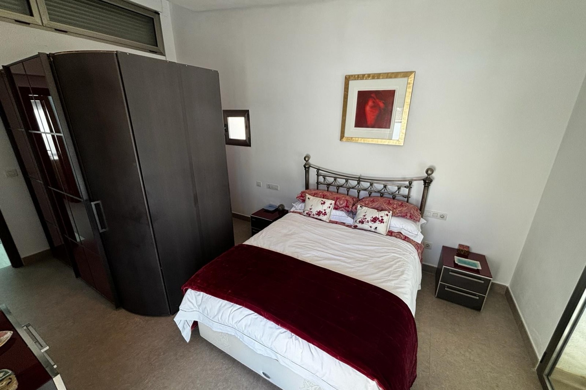 For sale - 3 Bedroom 4 Bathroom Detached House / Villa in Cox - Cox  - Alicante