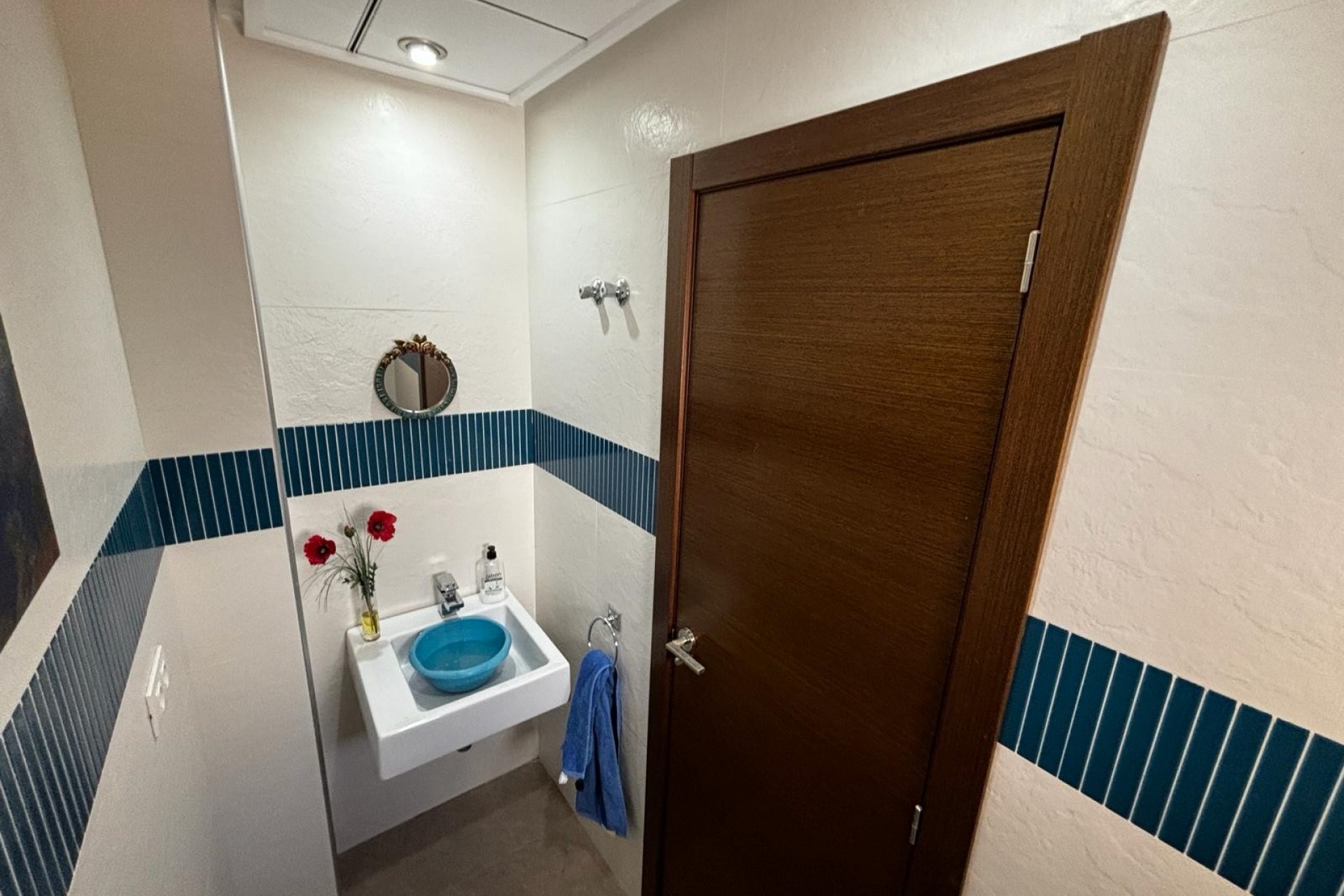 For sale - 3 Bedroom 4 Bathroom Detached House / Villa in Cox - Cox  - Alicante