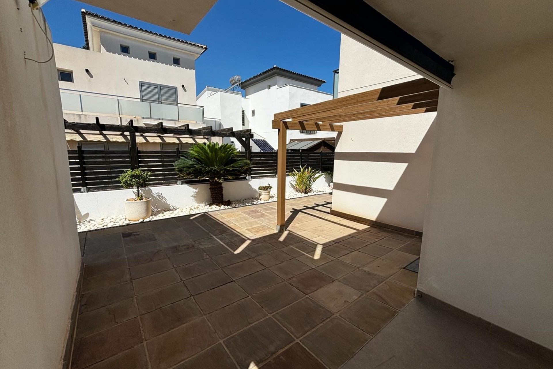 For sale - 3 Bedroom 4 Bathroom Detached House / Villa in Cox - Cox  - Alicante