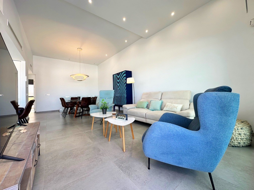For sale - 3 Bedroom 3 Bathroom Villa in Ciudad Quesada - Rojales  - Alicante
