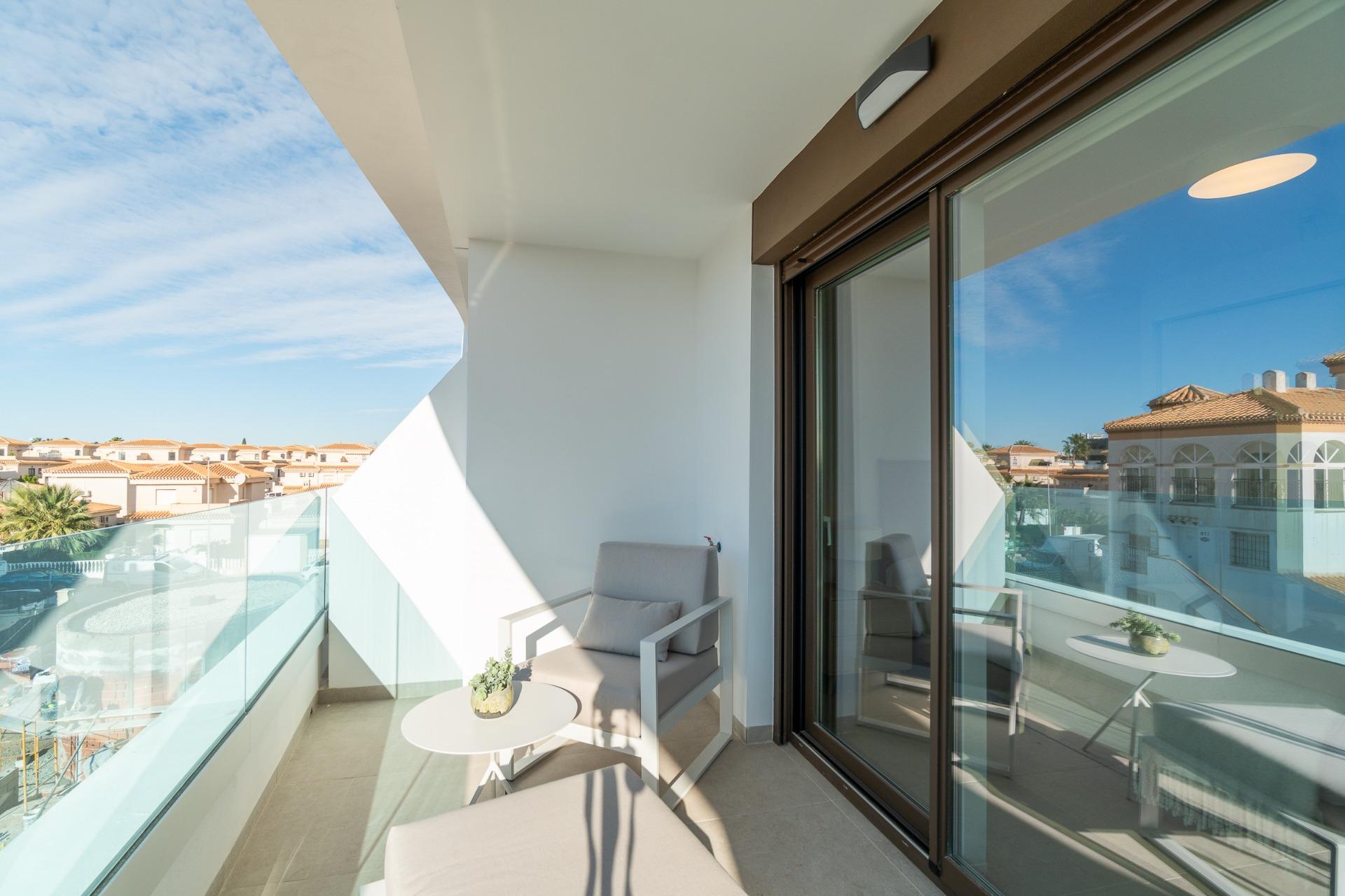 For sale - 2 Bedroom 2 Bathroom Apartment in Orihuela Costa - Playa Flamenca  - Alicante