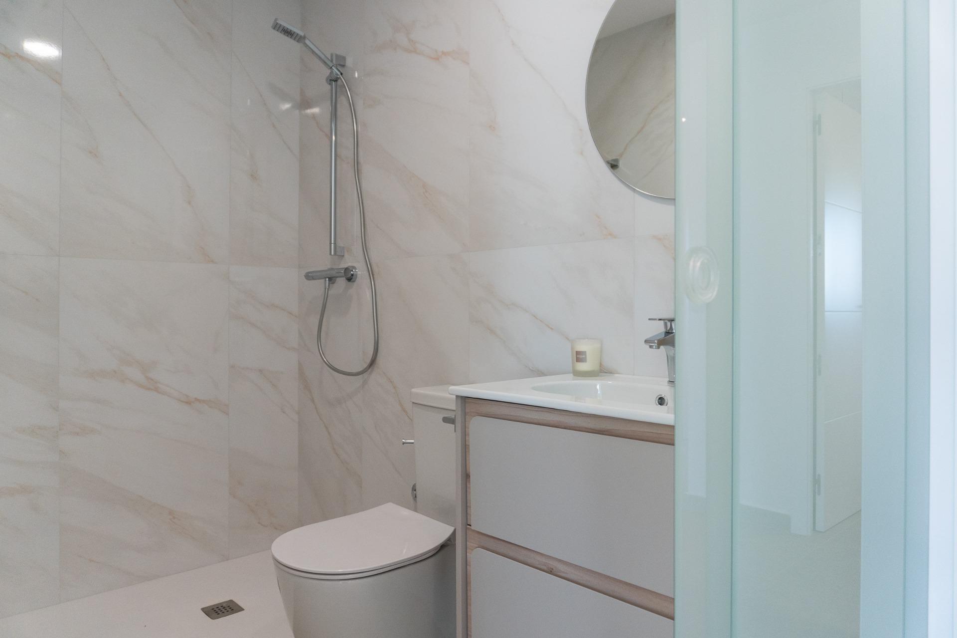 For sale - 3 Bedroom 2 Bathroom apartment in Playa Flamenca - Playa Flamenca  - Alicante