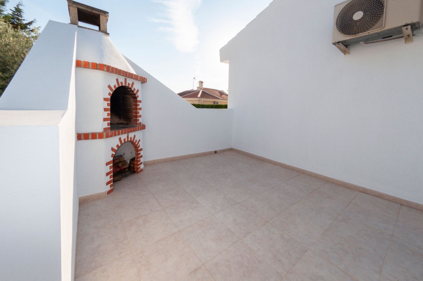 For sale - 3 Bedroom 2 Bathroom Villa in Rojales - Ciudad Quesada  - Alicante