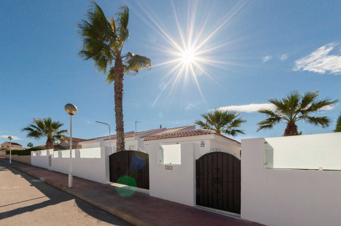 For sale - 3 Bedroom 2 Bathroom Villa in Rojales - Ciudad Quesada  - Alicante