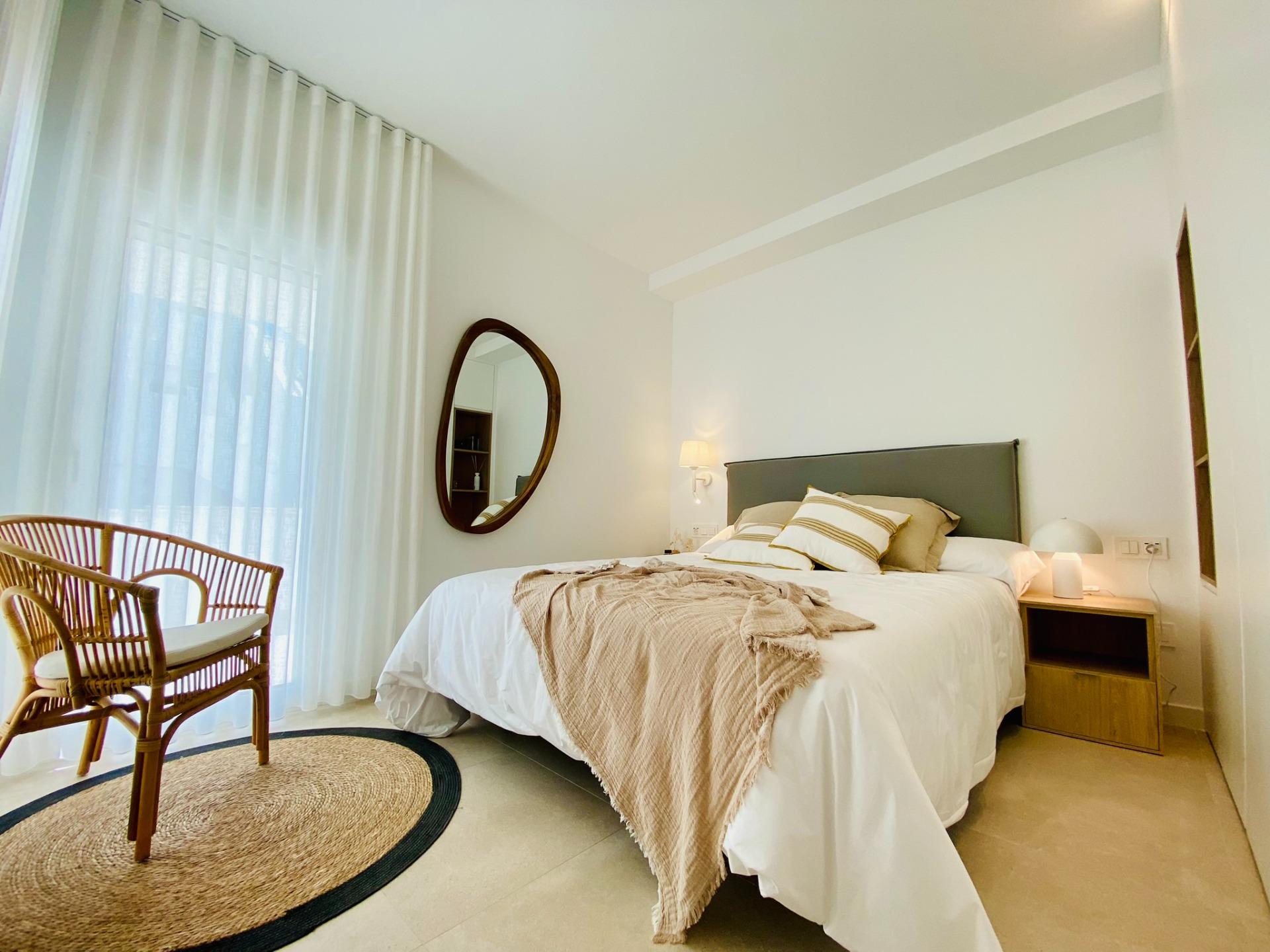 For sale - 3 Bedroom 2 Bathroom Bungalow in Pilar de La Horadada - pueblo  - Alicante