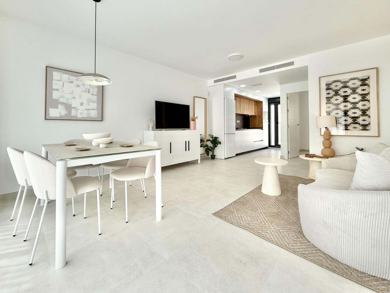 For sale - 3 Bedroom 2 Bathroom Town House in Cox - San Fernando  - Alicante