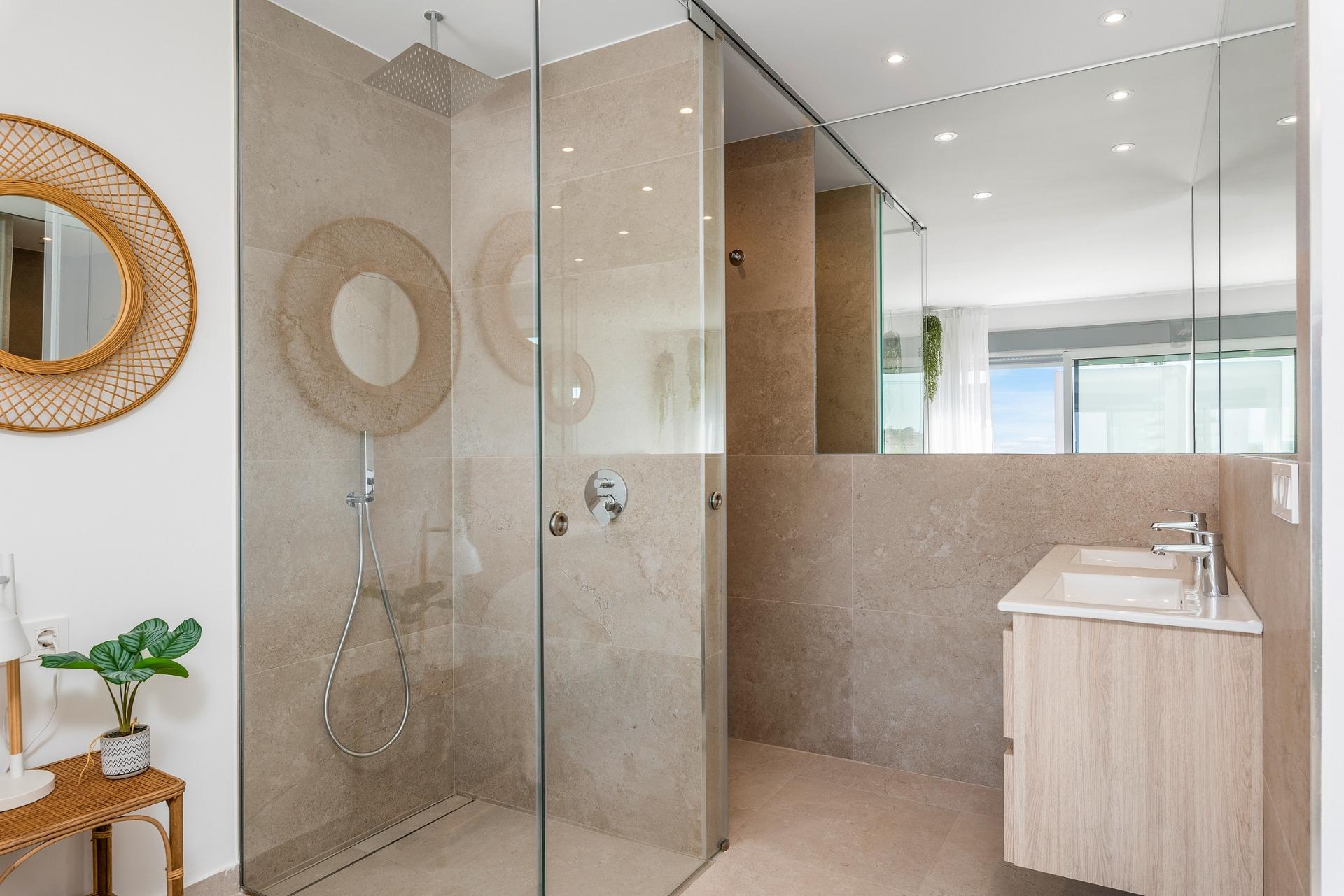 For sale - 3 Bedroom 2 Bathroom Ground Floor apartment in Dolores - Sector 3  - Alicante