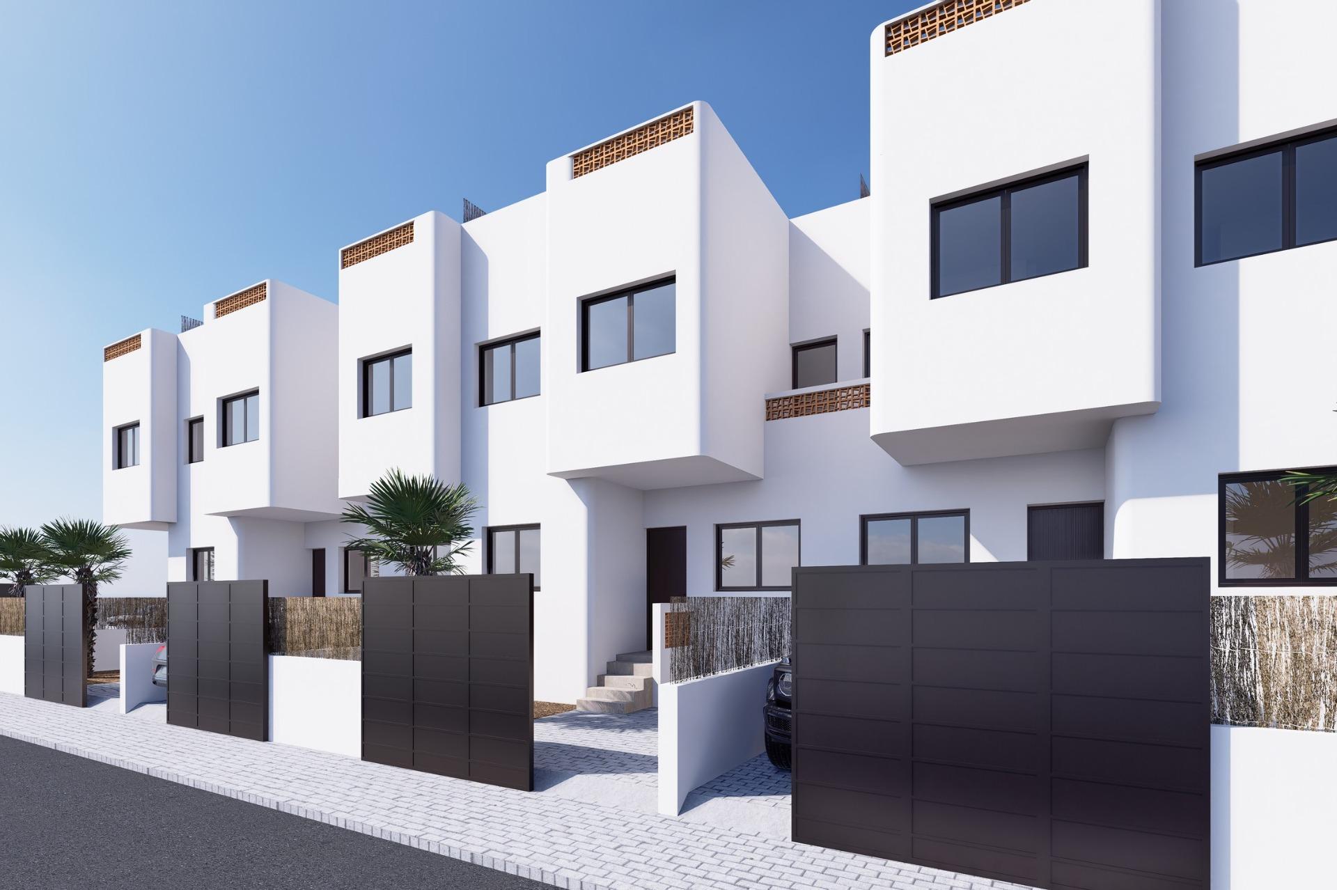 For sale - 3 Bedroom 2 Bathroom Ground Floor apartment in Dolores - Sector 3  - Alicante