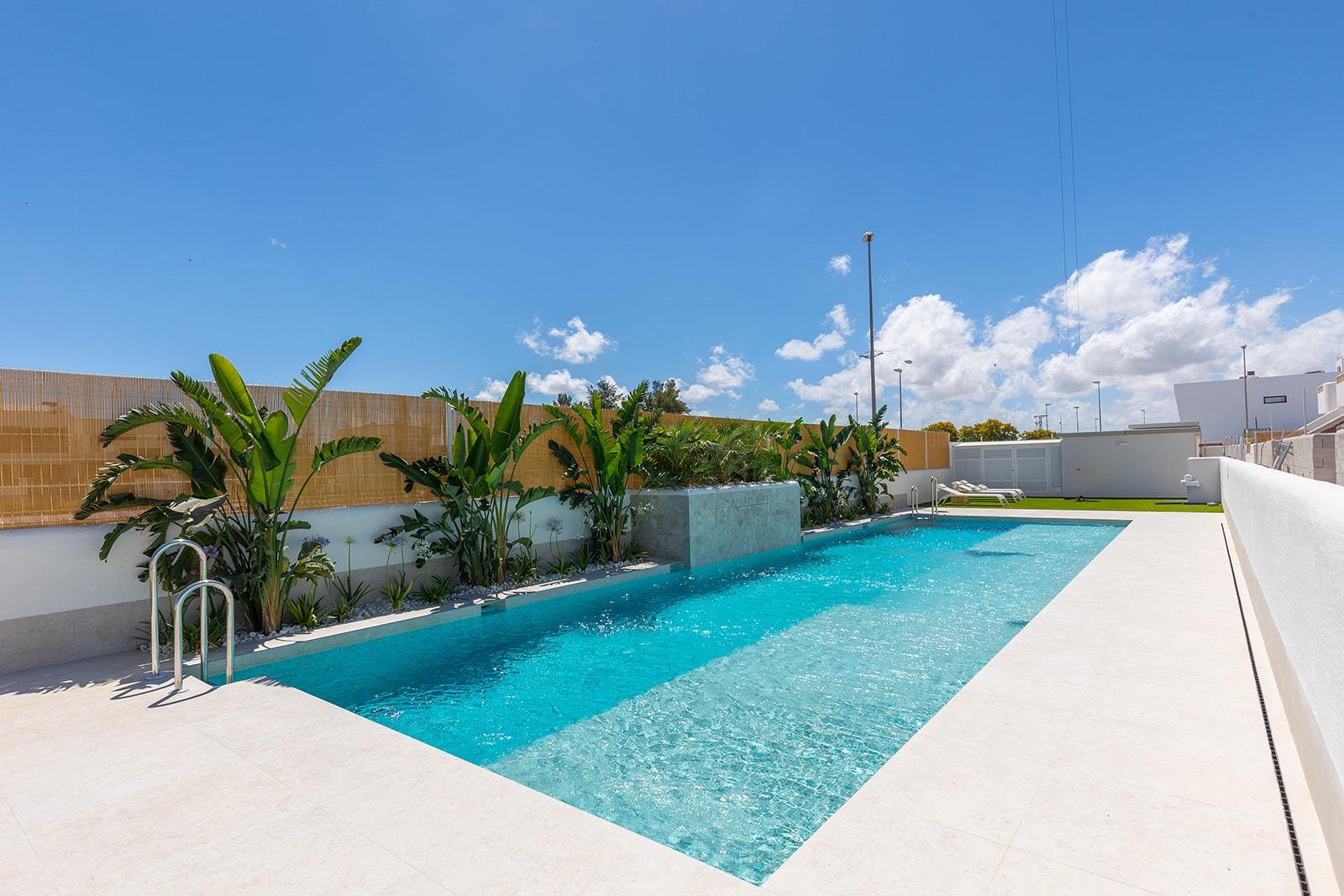 For sale - 3 Bedroom 2 Bathroom Bungalow in Dolores - Sector 3  - Alicante