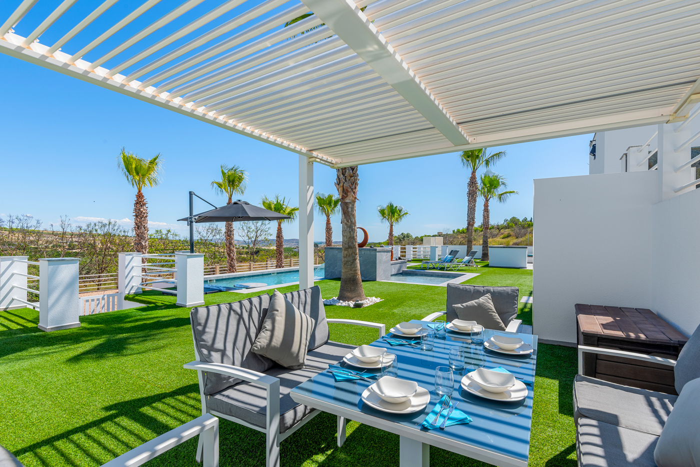 For sale - 5 Bedroom 5 Bathroom Villa in Torremendo - , Torremendo, Alicante, Spain - Alicante