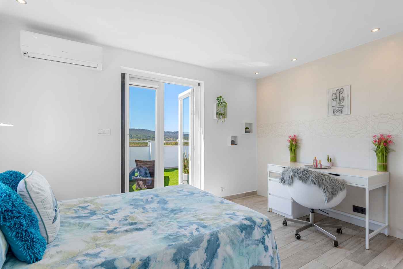 For sale - 5 Bedroom 5 Bathroom Villa in Torremendo - , Torremendo, Alicante, Spain - Alicante