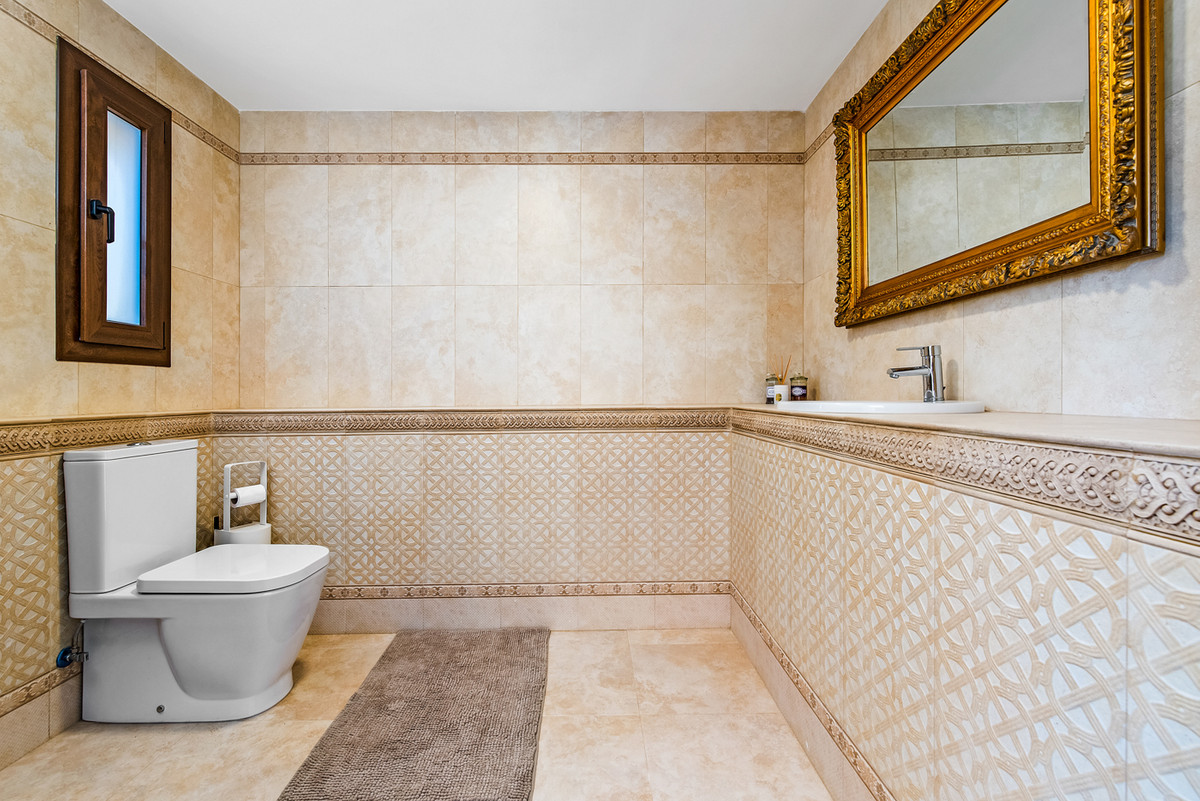 For sale - 4 Bedroom 3 Bathroom House - Detached Villa in Rojales - Ciudad Quesada  - Alicante