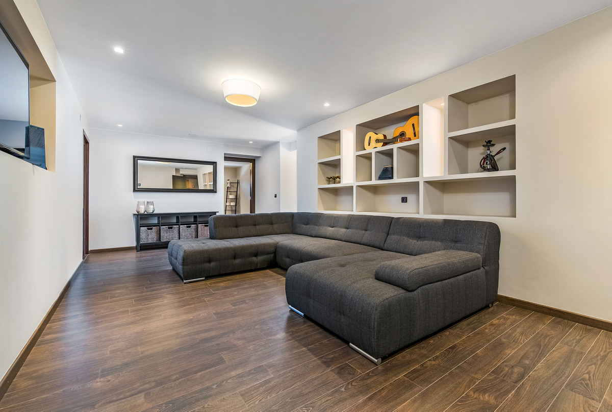 For sale - 4 Bedroom 3 Bathroom House - Detached Villa in Rojales - Ciudad Quesada  - Alicante