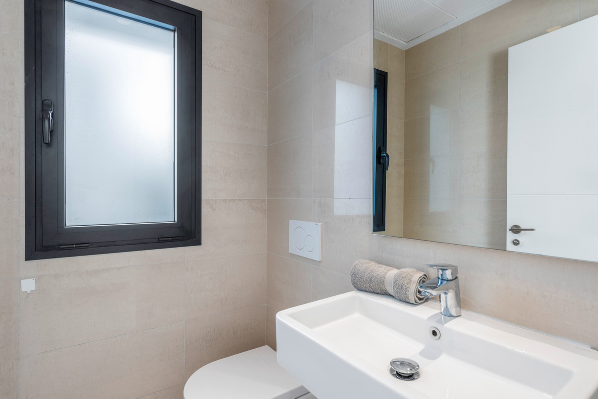 For sale - 4 Bedroom 3 Bathroom Detached Villa in Ciudad Quesada - Ciudad Quesada  - Alicante