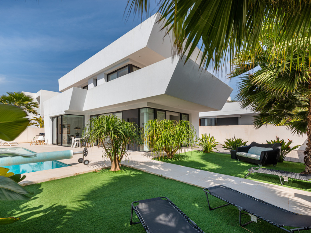 4 Bedroom 3 Bathroom Detached Villa in Ciudad Quesada