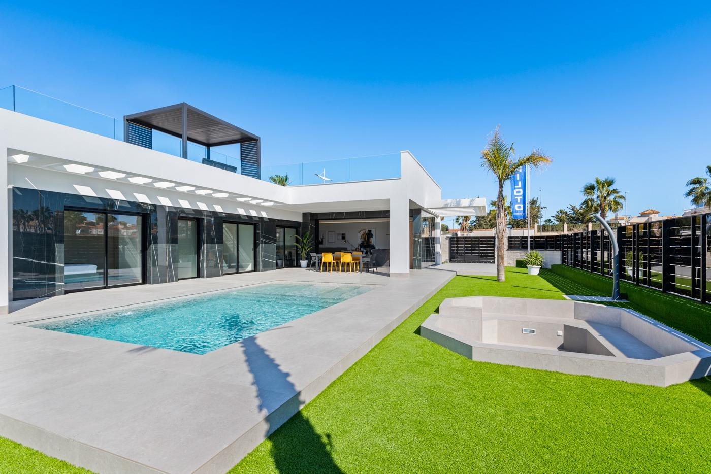 New Build - 3 Bedroom 2 Bathroom Villa in Algorfa - La Finca Golf  - Alicante