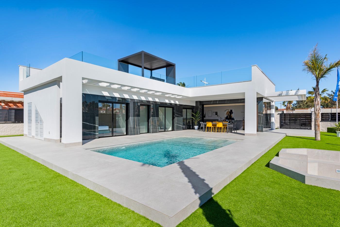 New Build - 3 Bedroom 2 Bathroom Villa in Algorfa - La Finca Golf  - Alicante