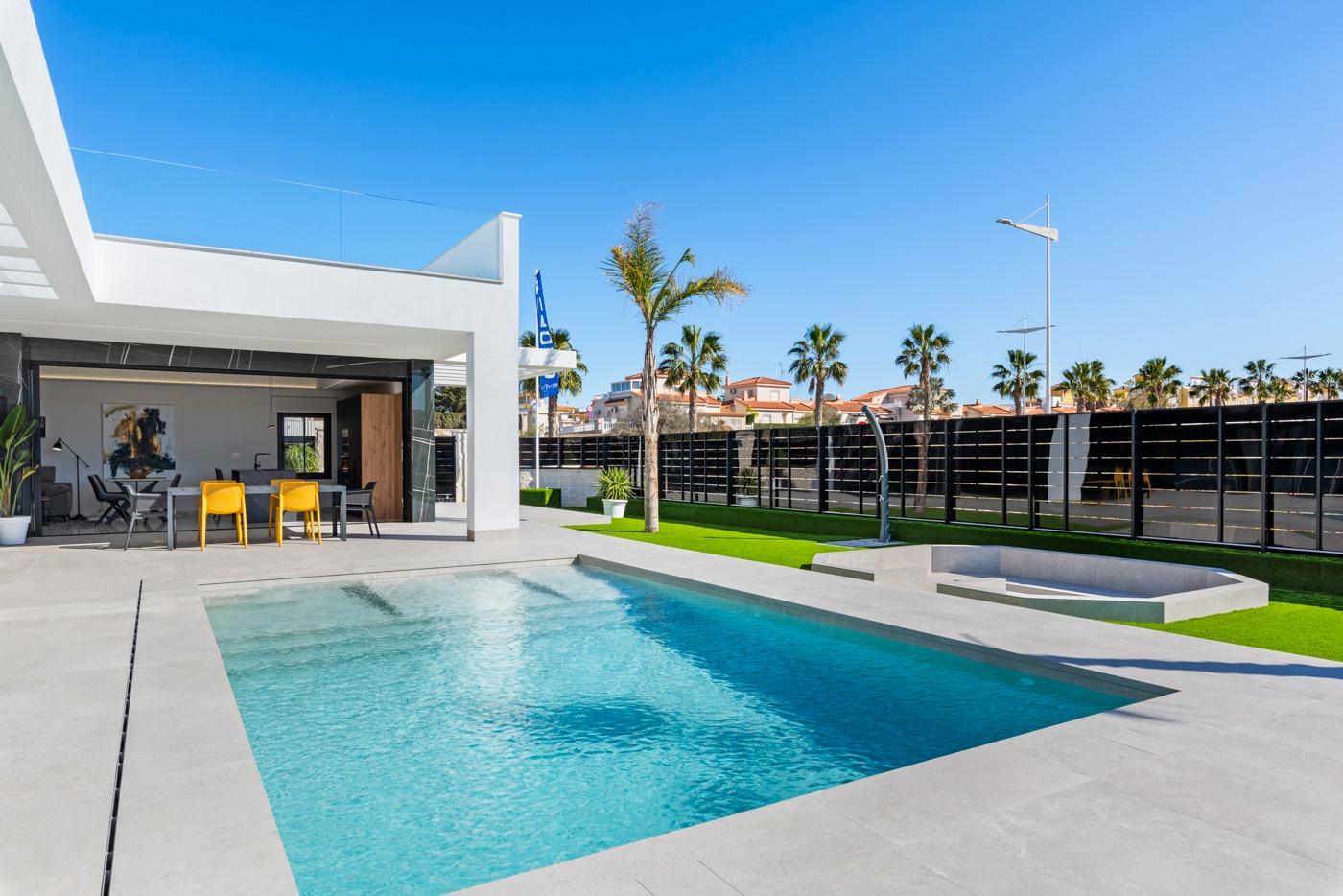 New Build - 3 Bedroom 2 Bathroom Villa in Algorfa - La Finca Golf  - Alicante
