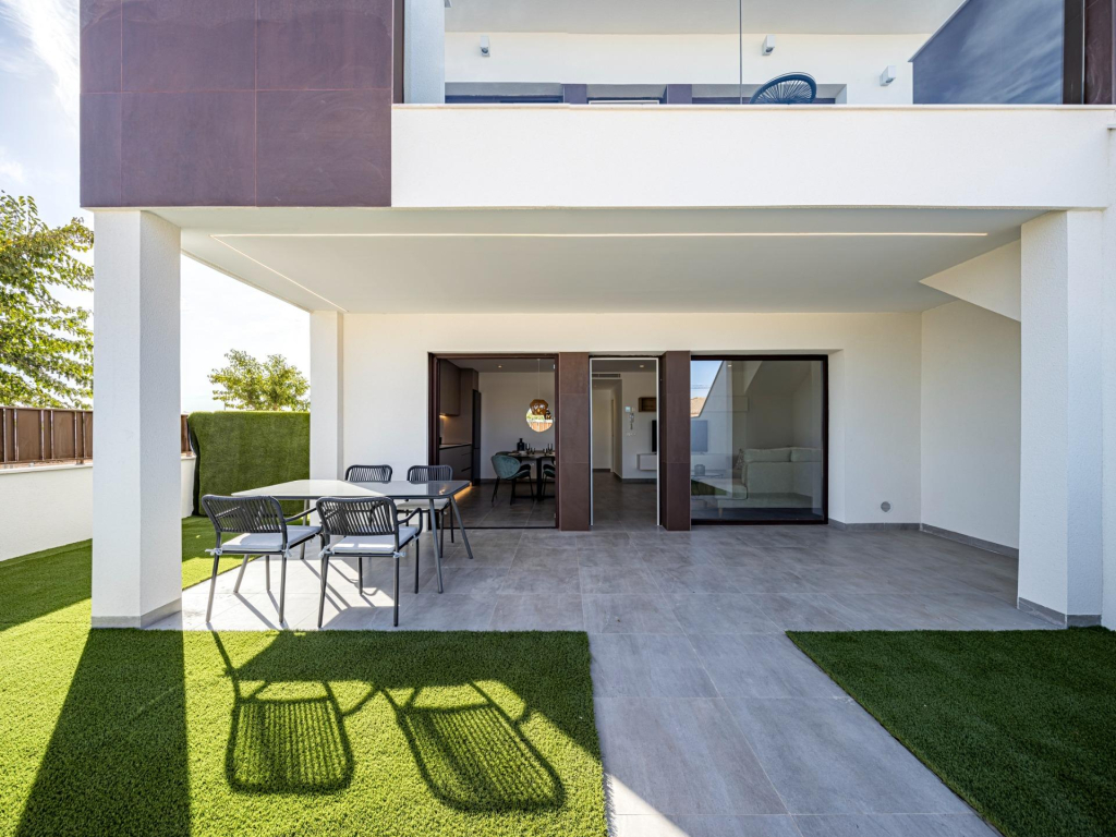 2 Bedroom 2 Bathroom Bungalow in Pilar de La Horadada