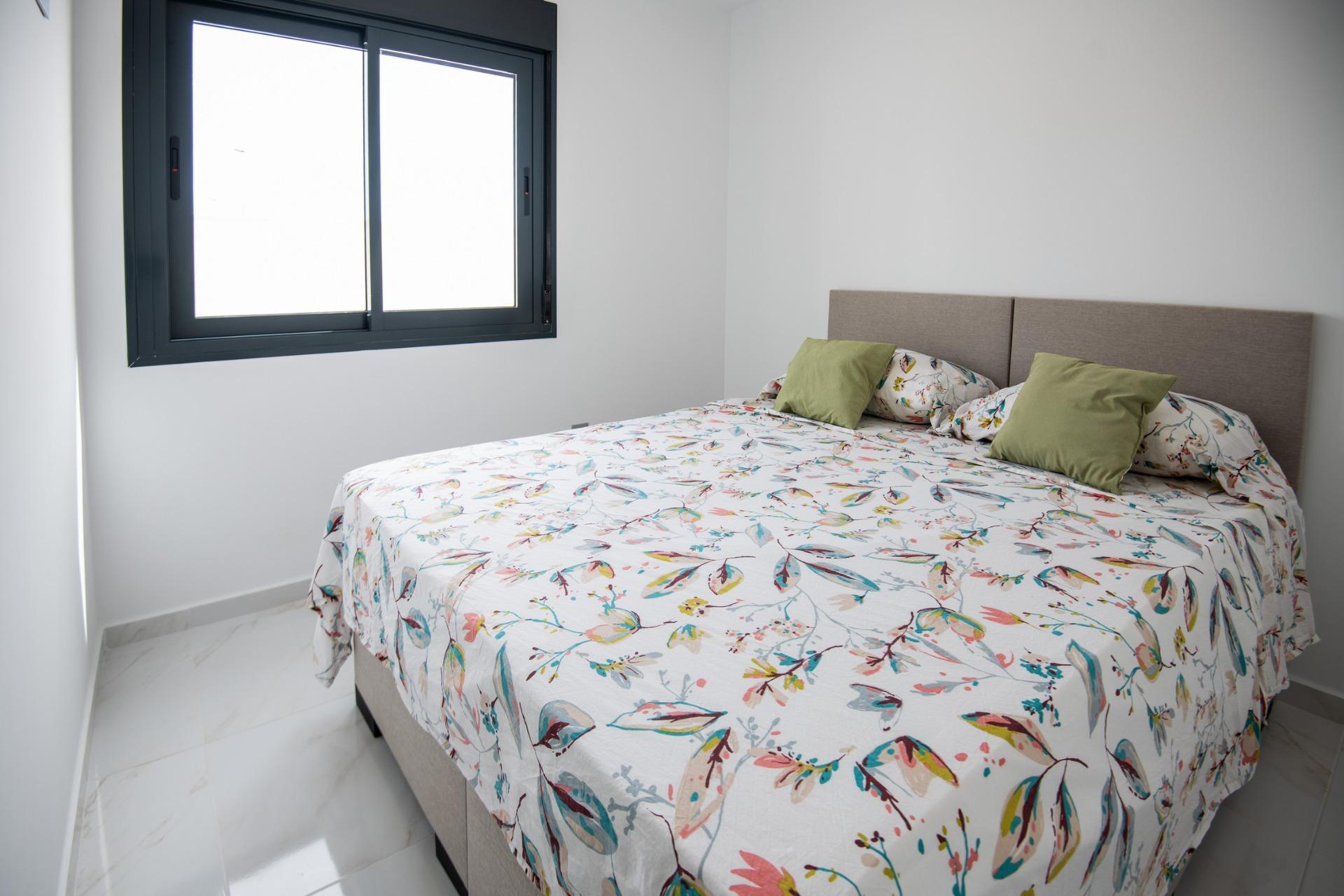 For sale - 3 Bedroom 2 Bathroom Villa in Pilar de La Horadada - Pinar De Campoverde  - Alicante