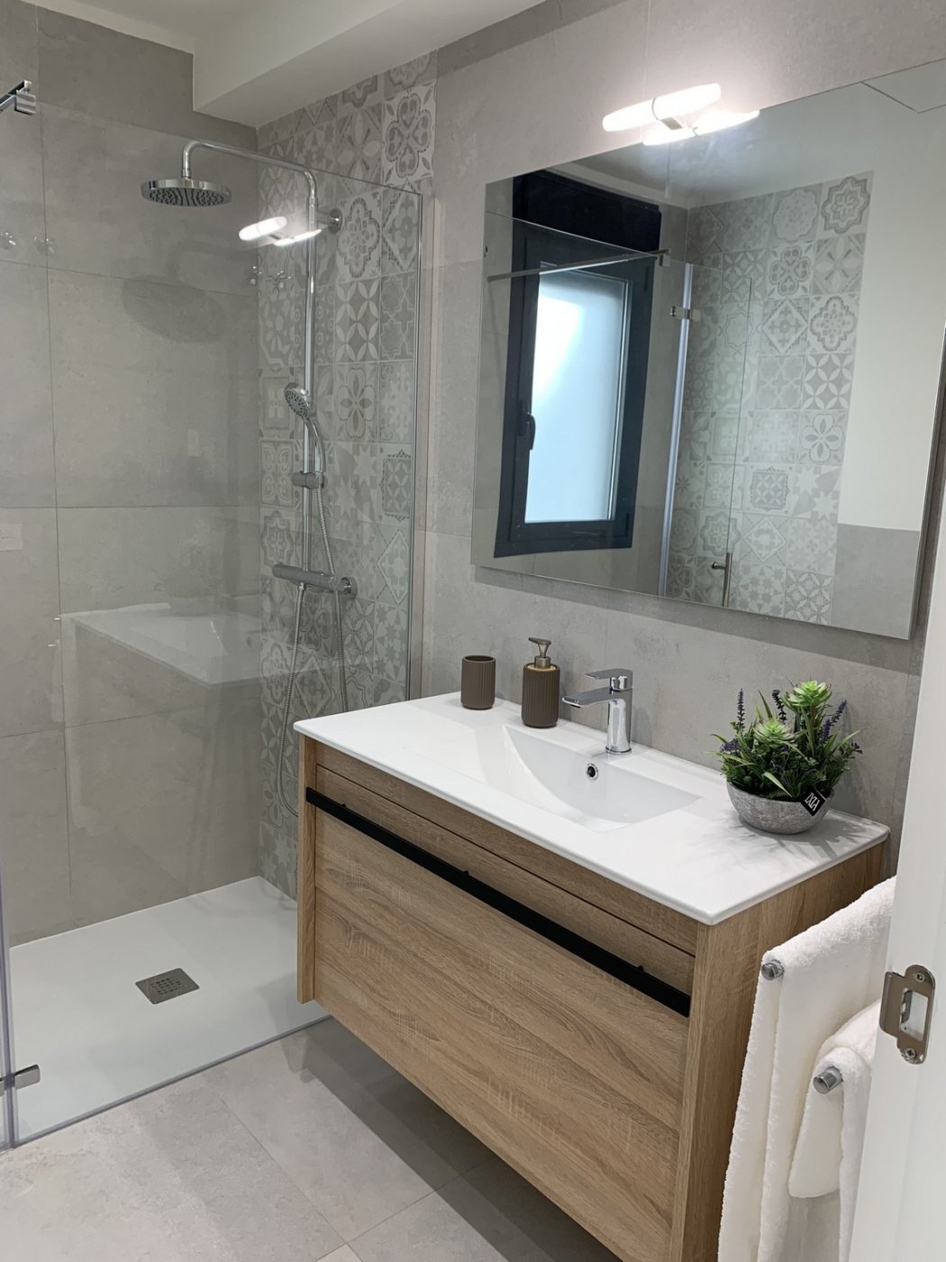 New Build - 3 Bedroom 2 Bathroom Villa in Daya Nueva - Pueblo  - Alicante