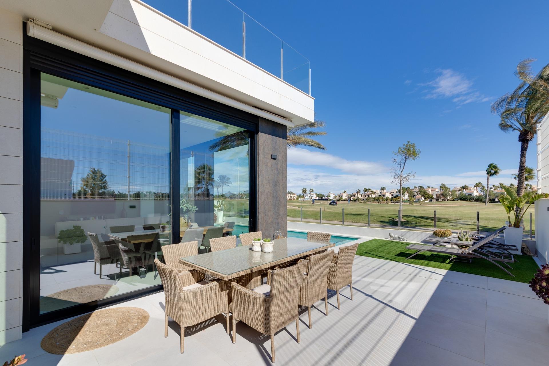 New Build - 3 Bedroom 2 Bathroom Villa in Pilar de La Horadada - Roda Golf  - Alicante