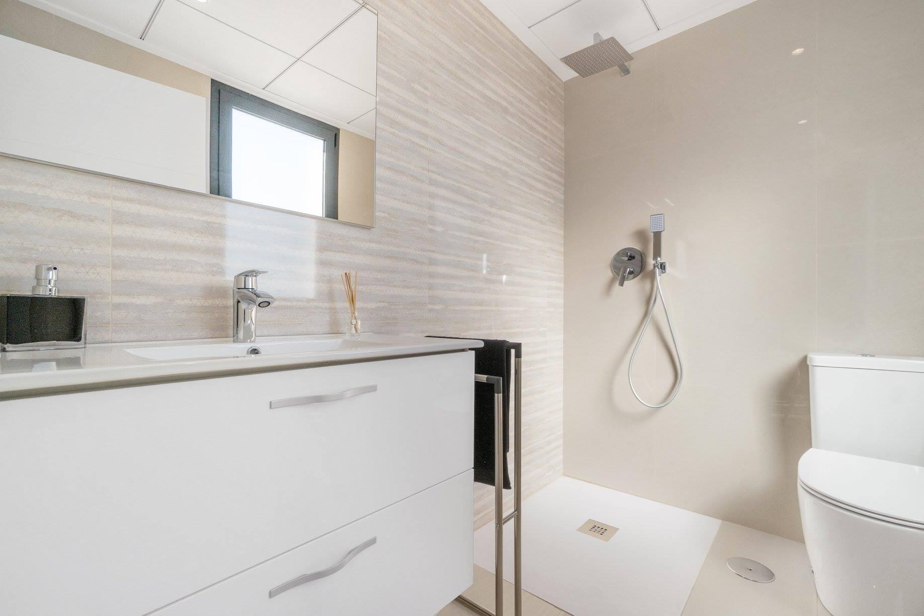 New Build - 3 Bedroom 3 Bathroom Villa in Los Montesinos - La Herrada  - Alicante