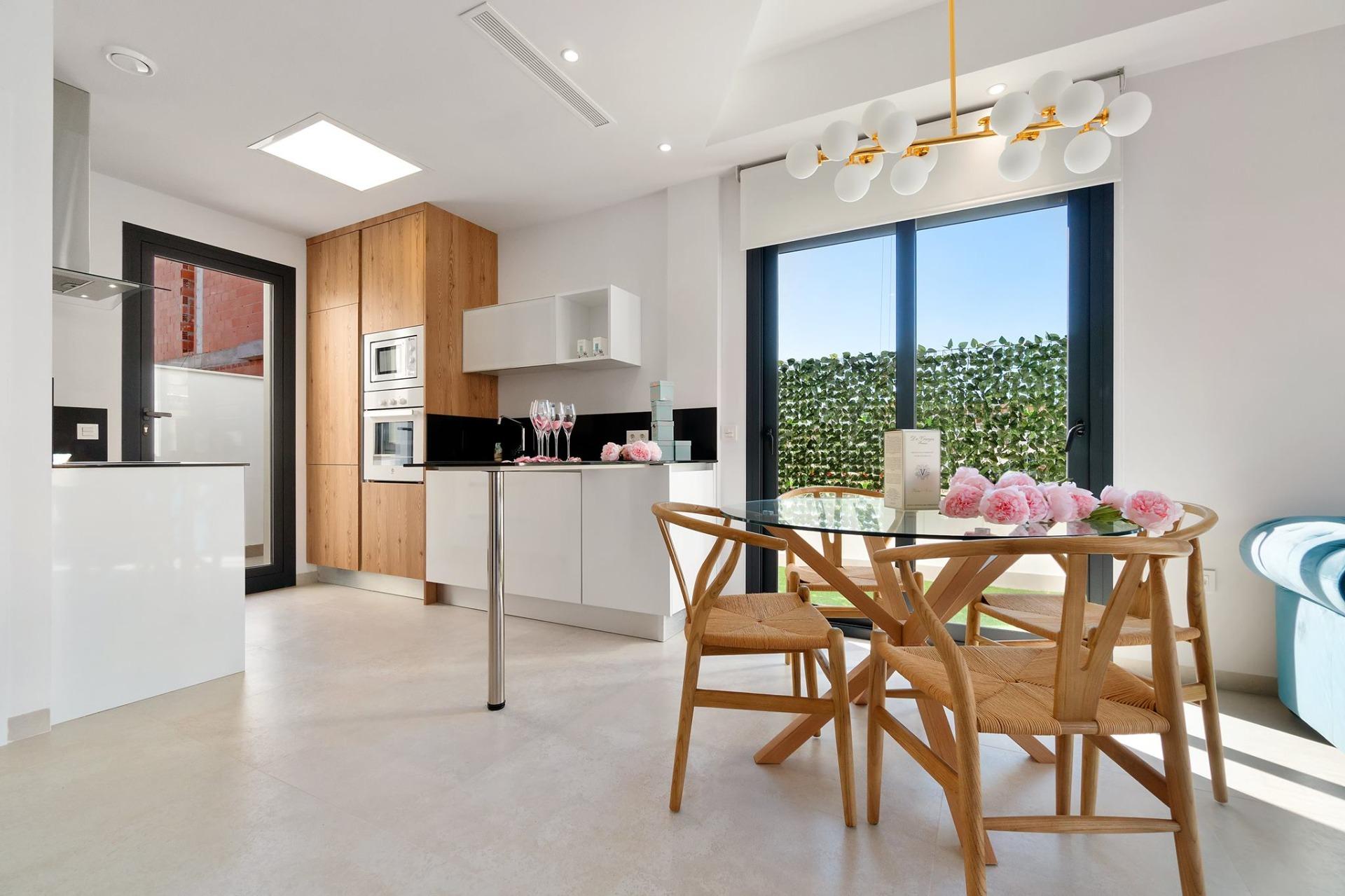 New Build - 3 Bedroom 3 Bathroom Villa in Los Montesinos - La Herrada  - Alicante