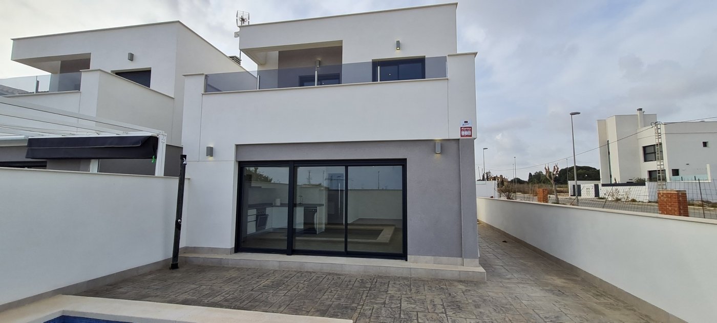 For sale - 3 Bedroom 2 Bathroom Villa in Orihuela Costa - El Barranco  - Alicante