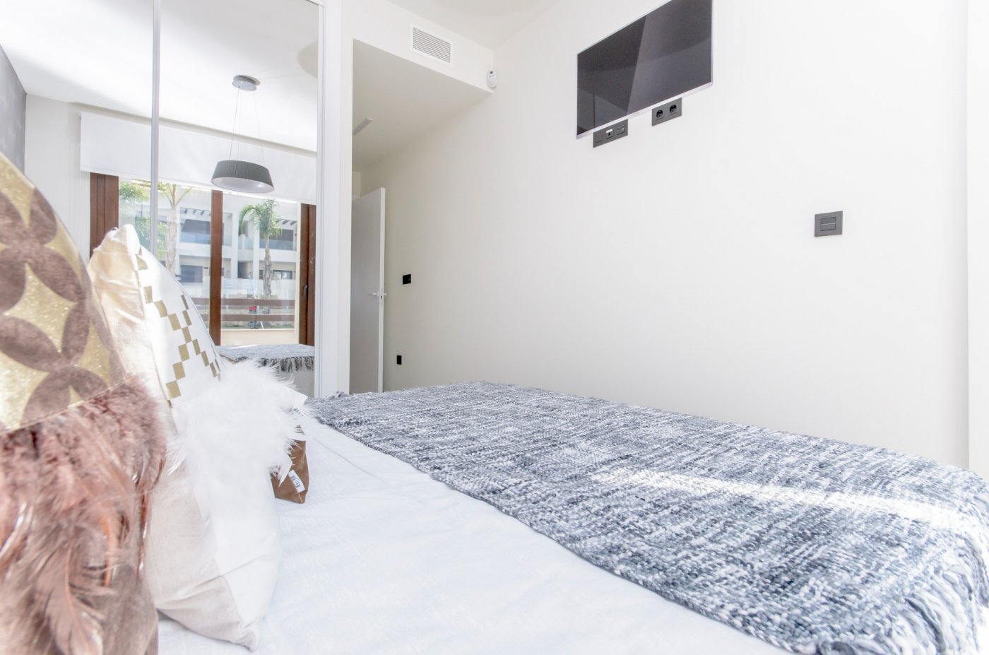 For sale - 3 Bedroom 2 Bathroom Apartment in Torrevieja - Los Balcones  - Alicante