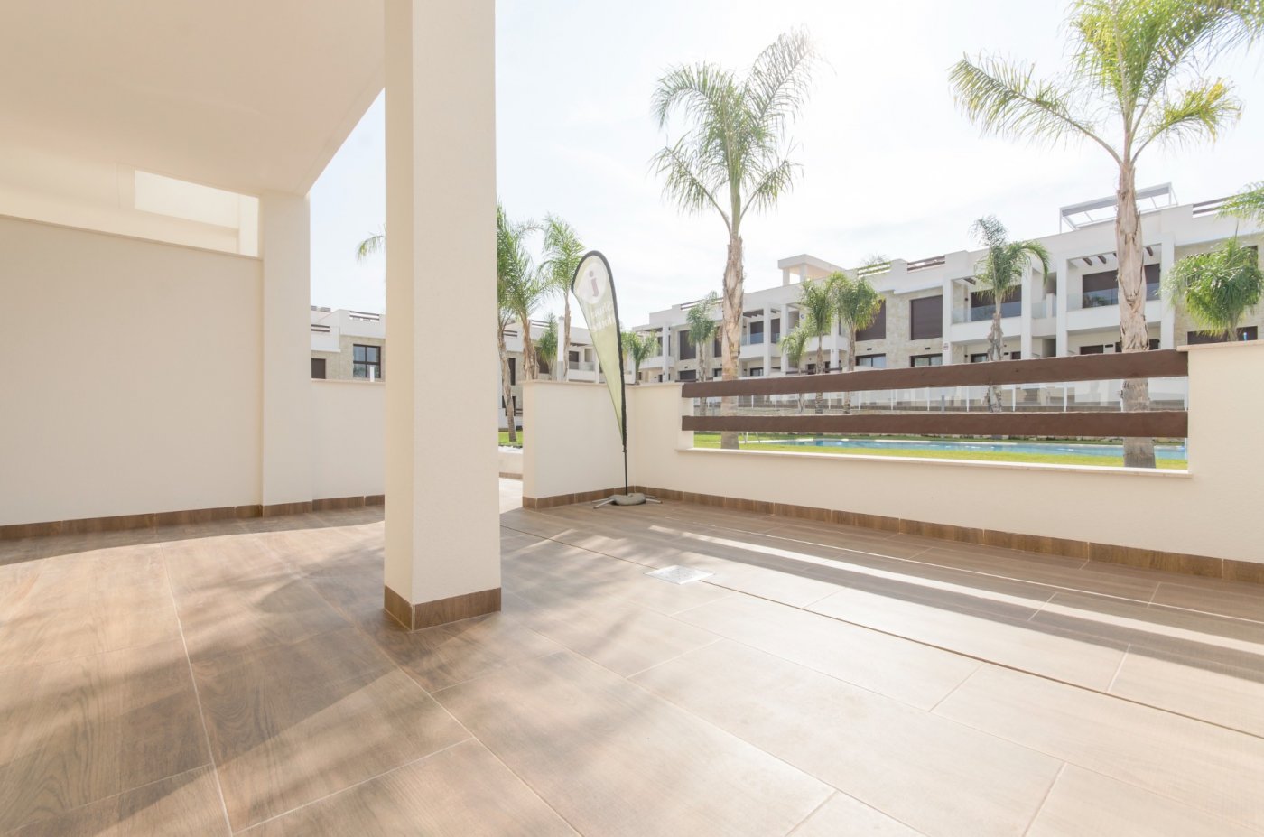 For sale - 3 Bedroom 2 Bathroom Apartment in Torrevieja - Los Balcones  - Alicante