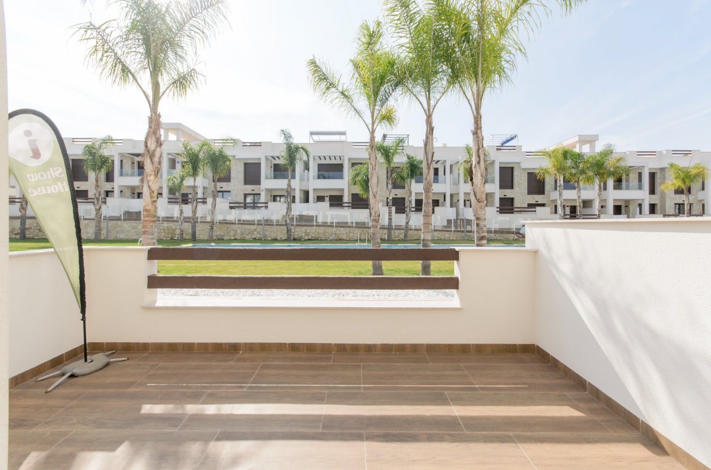 For sale - 3 Bedroom 2 Bathroom Apartment in Torrevieja - Los Balcones  - Alicante
