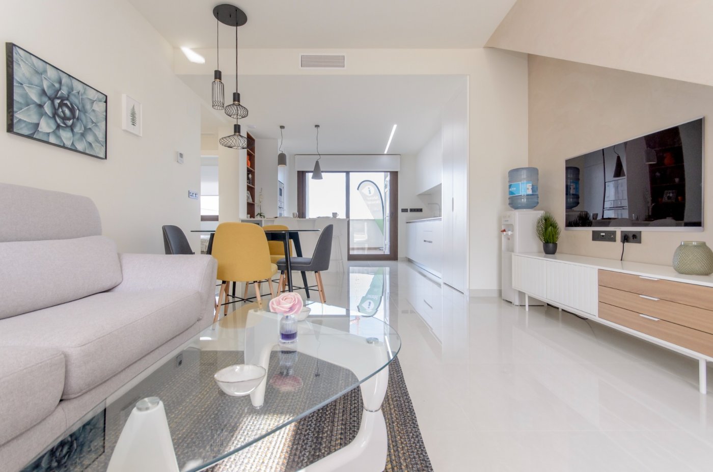 For sale - 3 Bedroom 2 Bathroom Apartment in Torrevieja - Los Balcones  - Alicante